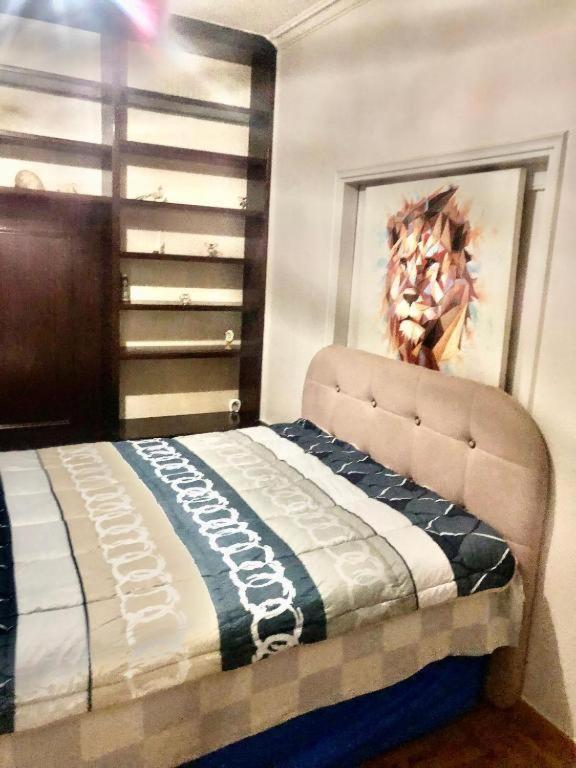 Economy Shared Apartment D In Central Афины Экстерьер фото